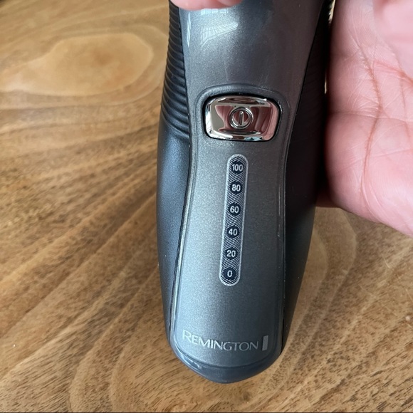 Remington R5 Razor-for parts only - Picture 2 of 12